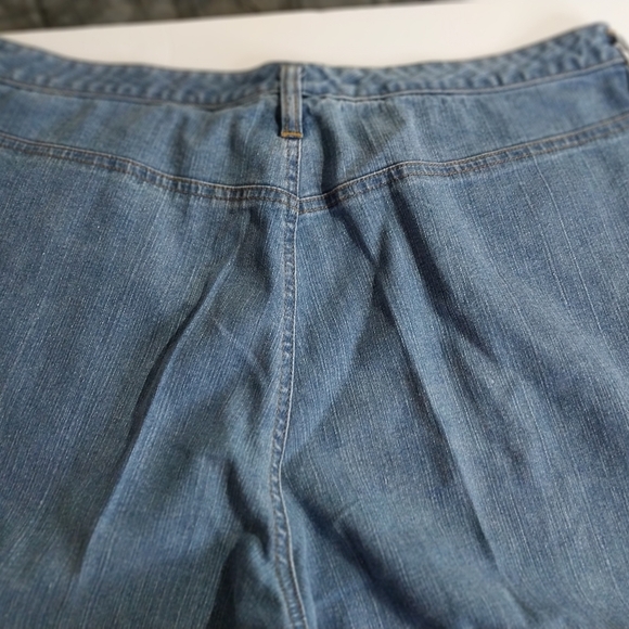 Wide-Leg Denim 14 W Women's Silohuetes - Picture 14 of 14